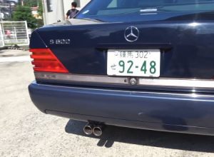 F1サウンドに改造されたメルセデスで東京の街をドライブする動画が笑うｗｗｗうるせえｗｗｗ