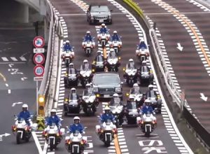 22日の即位礼正殿の儀の後に行われるパレード「祝賀御列の儀」のリハーサル風景。