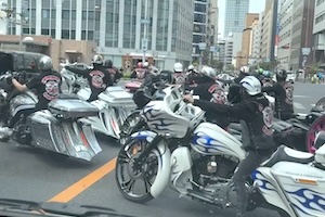 【動画】大阪で撮影されたいかついバイクの集団が話題に。なんだこれｗｗｗ