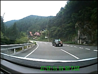 奈良県の道路で目撃した「えっ！今の何！？」というまさかの光景一瞬動画