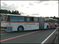 バスマニアの本気「全長18メートルのバスを買ってみたｗｗｗ」でけえよｗｗｗ