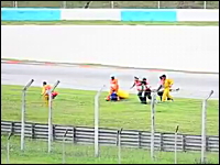 MotoGPで死亡したシモンチェリ。搬送中に担架が落とされていた事が判明。