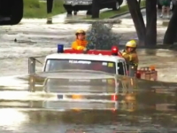 ワイルドすぎる運転で批判されているオーストラリアの消防車。問題の映像