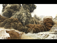 中国で山をどーん！と爆破。高画質で大迫力の映像。噴火かと思ったｗｗｗ