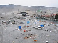 全てを飲み込む大津波。気仙沼市を襲った最初の大津波を撮影した動画
