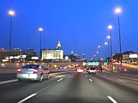 片側6車線（両側12車線）夜のアトランタの高速道路を体験できる車載ビデオ