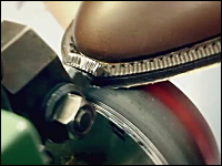 職人動画。ルイ・ヴィトンの革靴が出来上がるまで。これはかっこいいビデオ