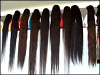 髪の毛が異常に長い女性たちの集まりを撮影したビデオがコワイｗｗｗ中国