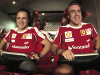 マッサとアロンソが世界最速のジェットコースターに乗ってみた。フォーミュラ・ロッサ