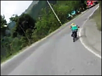 コロンビアの峠道でチャリンコが早い！追いつけない！というか危ない！ｗ